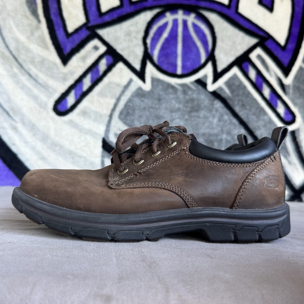 Size 8.5 - Skechers Relaxed Fit Memory Foam Leather Shoes 64260 Men's Brown